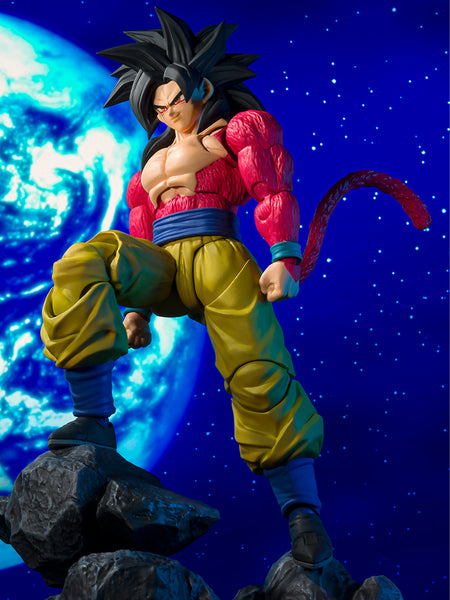 S.H.Figurarts Son Goku Super Saiyan 4